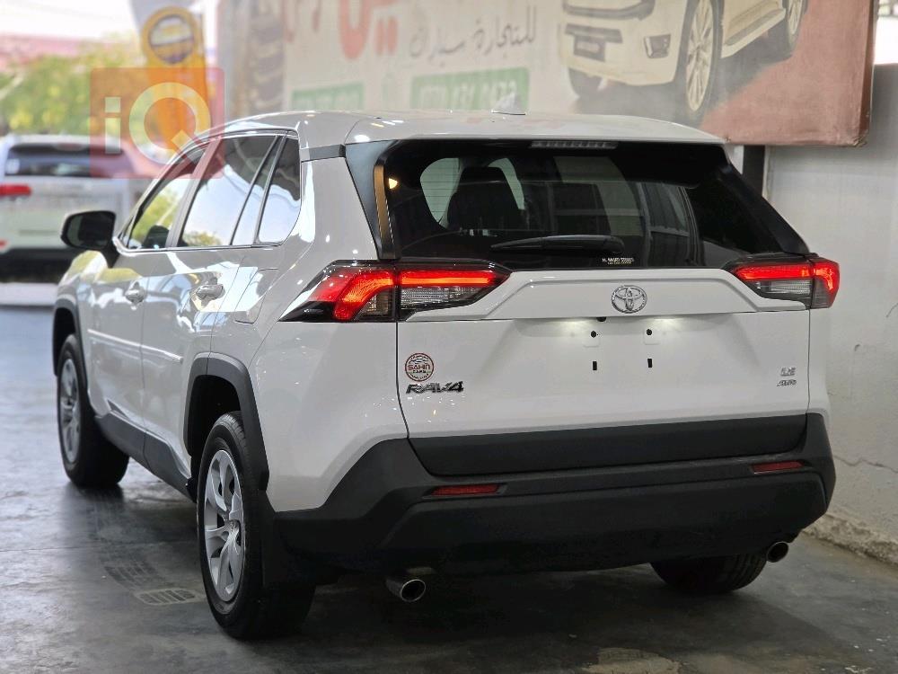 تويوتا راف 4